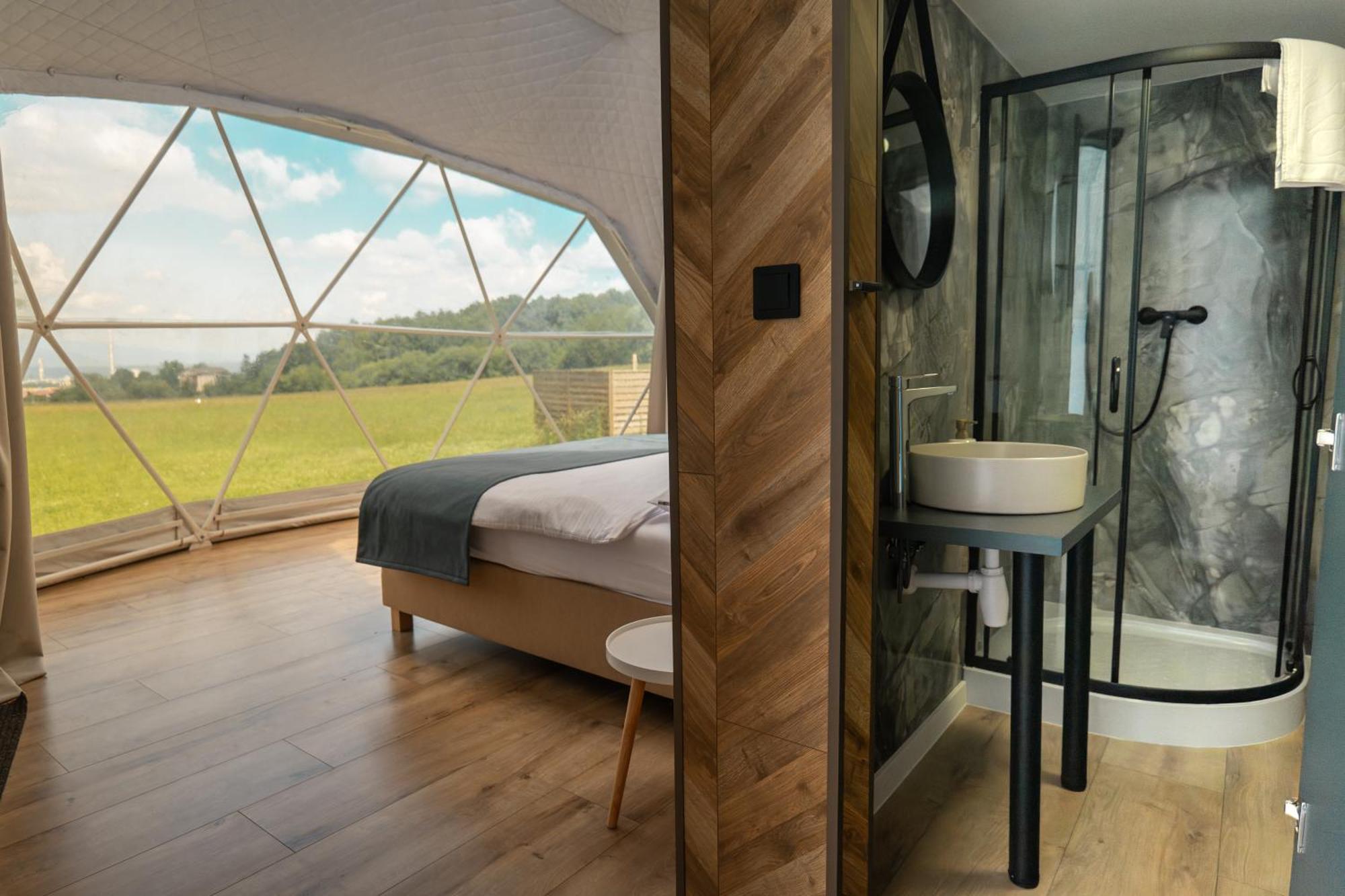 Glamping Resort Dolny Kamenec Exterior photo